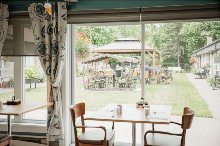 Manoir Compton (Manoir De Chez-Nous)